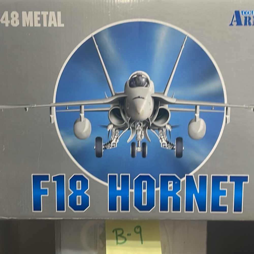 Airplane Model - Picture 6 of 9